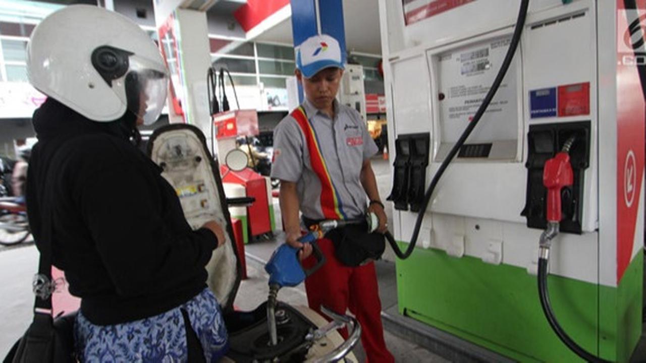 Menteri UMKM Estimasi Ada 5 Juta Motor Ojol Berhak Tenggak BBM Subsidi, Selain Itu Dilarang