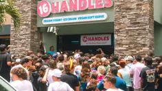 Modal Nekat, Pemuda Ini Sukses Jadi CEO Frozen Yogurt dan Punya 40 Toko di New York