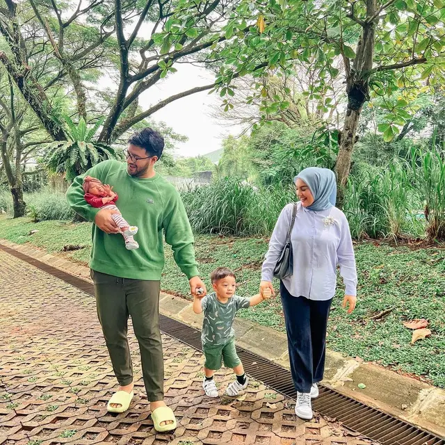 Ammar Zoni dan Irish Bella (Instagram/_irishbella_)