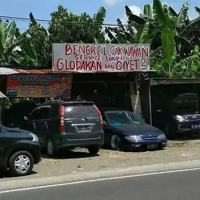 6 Potret Bengkel Tapi Bukan untuk Motor Ini Nyeleneh, Bikin Tepuk Jidat