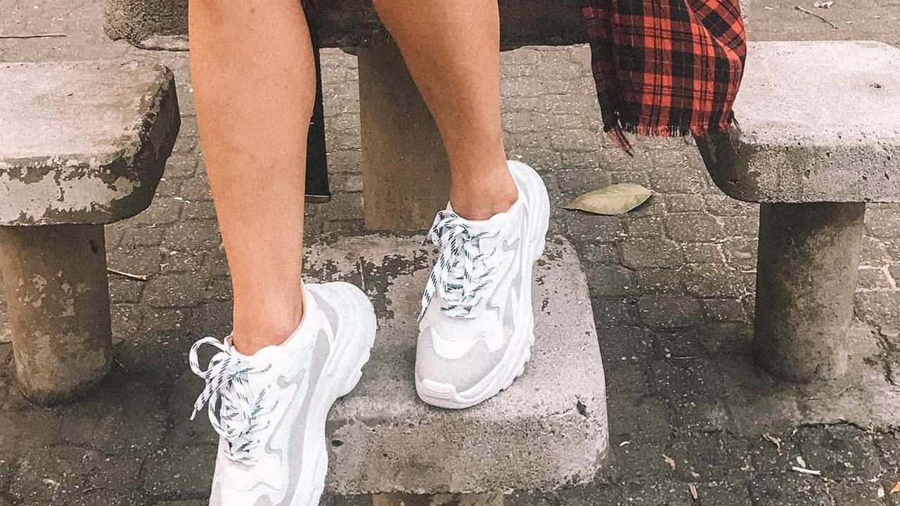 Ilustrasi Chuncky / Balky Sneakers