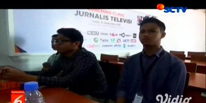 VIDEO: Mahasiswa Antusias Ikuti Coaching Clinic Jurnalis Televisi di Surabaya