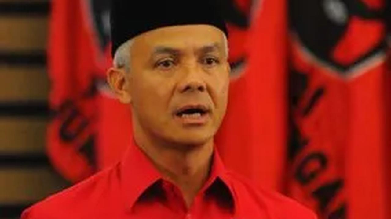 Oleh karena itu, Ganjar mengajak semua orang membangun kesadaran tentang kesehatan mental. Dia ingin memperluas akses konseling bagi warga melalui puskesmas-puskesmas.