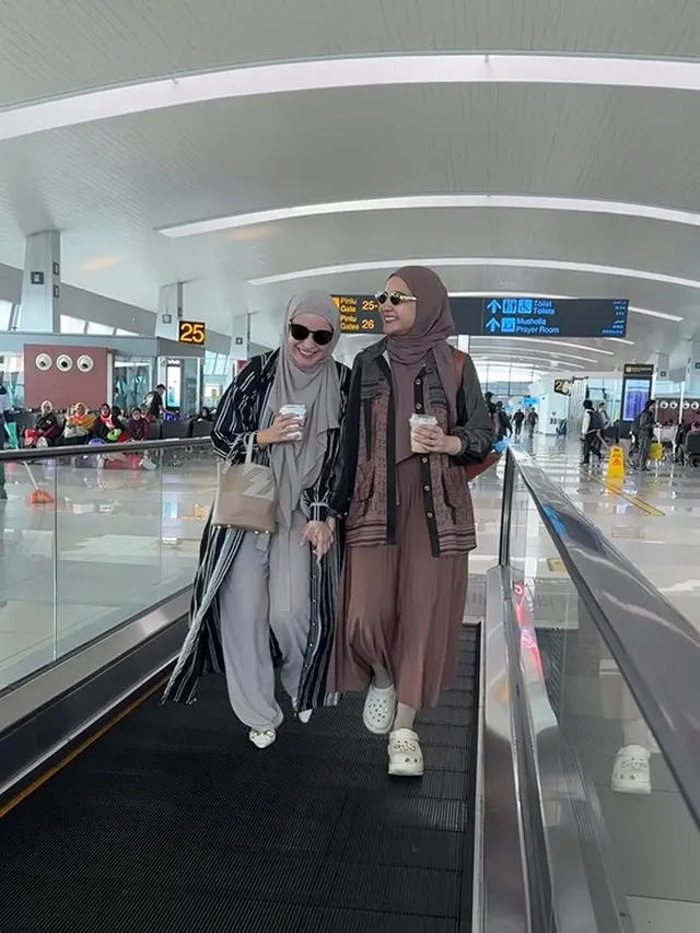 Shireen dan Zaskia Sungkar. [Foto: Instagram/zaskiasungkar15]