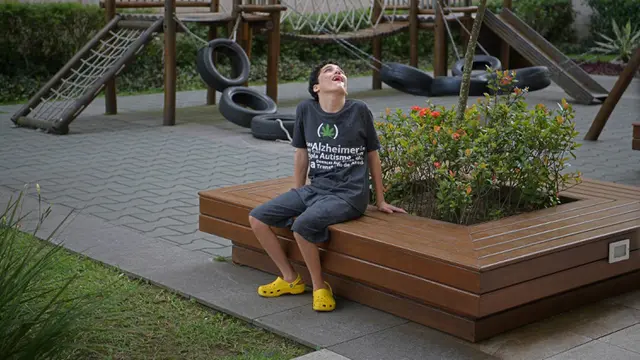 FOTO: Pemanfaatan Ganja Obat untuk Penderita Autisme di Brasil