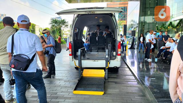 Soal Mobil Akses bagi disabilitas