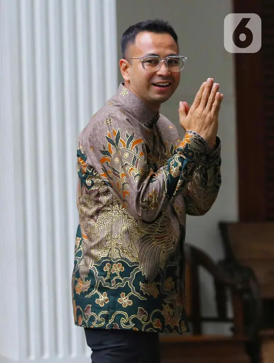 Raffi Ahmad memilih bungkam ketika ditanya terkait posisi yang akan ditempatinya kelak. (Liputan6.com/Angga Yuniar)