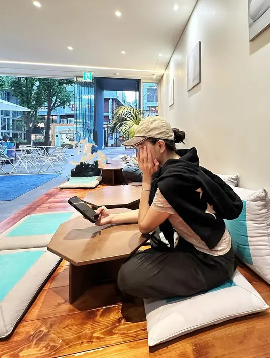 Bagaimana menurutmu, Sahabat FIMELA? [Foto: Instagram/realangelkaramoy]