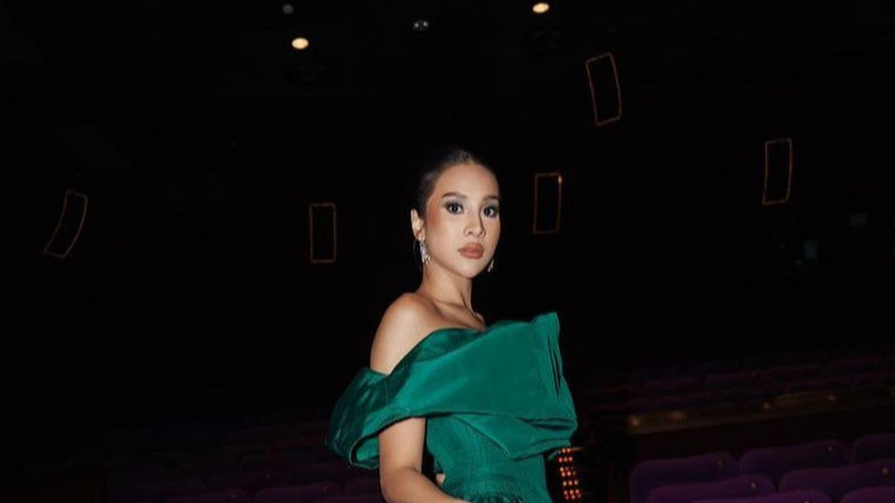 Genap Berusia 28 Tahun, Simak Transformasi Anya Geraldine yang Semakin Bersinar
