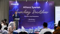 Direktur Utama Allianz Life Syariah Indonesia, Achmad K. Permana memberikan sambutan pada acara roadshow PT Asuransi Allianz Life Syariah Indonesia di Bandung, 24 November 2023. (Foto:Dok.Allianz Syariah)