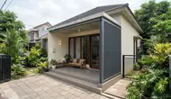 8 Ide Penutup Samping Teras Rumah agar Angin Kencang Tidak Langsung Masuk untuk Berbagai Gaya Rumah