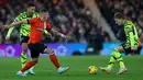 Luton dan Arsenal saling berbalas gol. Nmaun, akhirnya The Gunners yang unggul dengan mencetak 4 gol melalui Gabriel Martinelli, Gabriel Jesus, Kai Havertz, dan Declan Rice. Sedangkan 3 gol Luton dilesakkan Gabriel Osho, Elijah Adebayo, dan Ross Barkley. (AP Photo/Ian Walton)