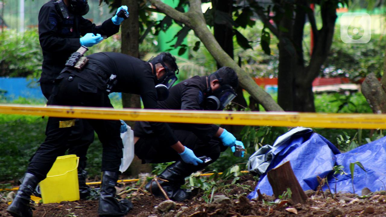 Tanah Lapang Terpapar Radioaktif