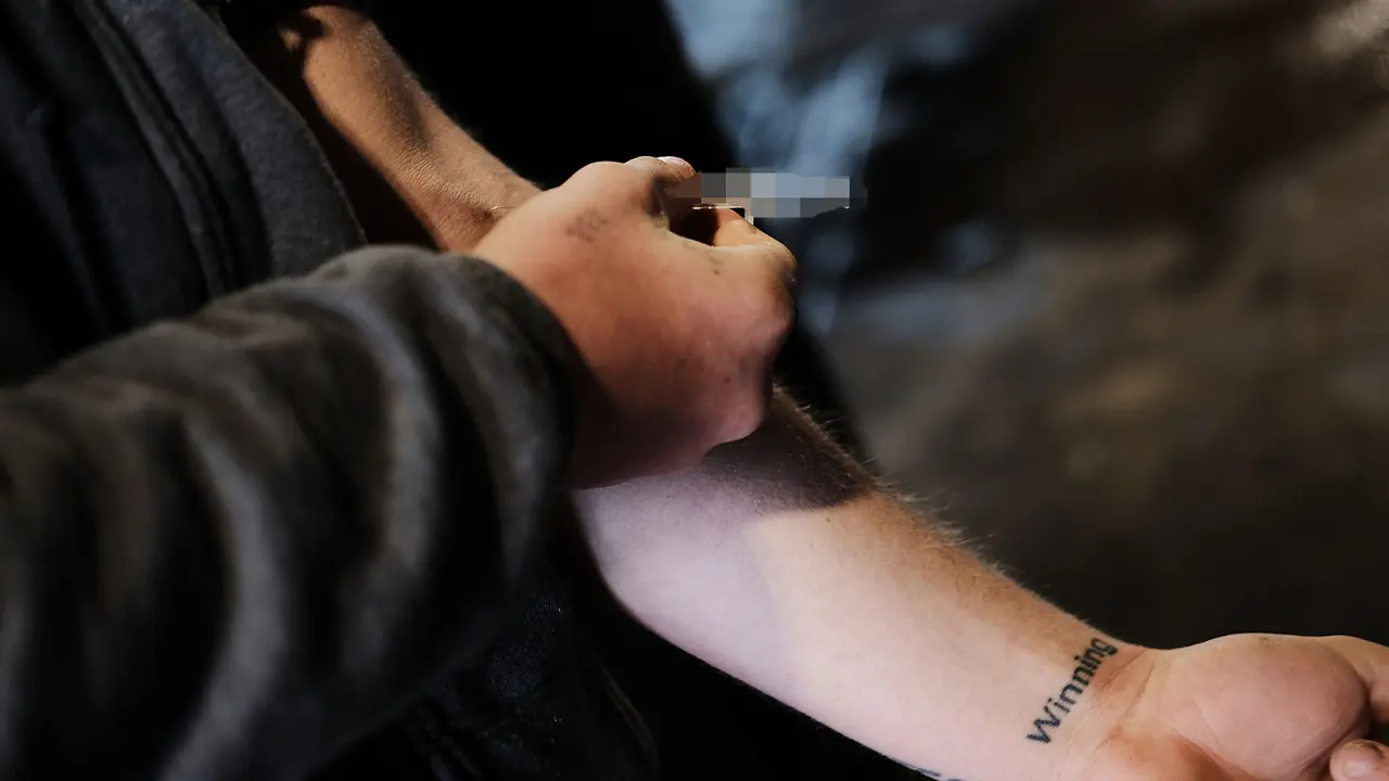 Mengintip Lebih Dekat Kehidupan Pecandu Heroin di Philadelphia