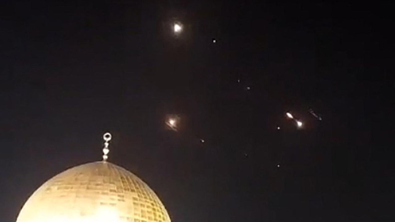 Dalam serangan besar yang dilancarkan Iran tersebut, ratusan drone dan rudal dikerahkan dalam upaya membombardir Israel. AFP