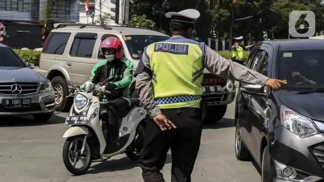 Aturan ganjil genap Jakarta.
