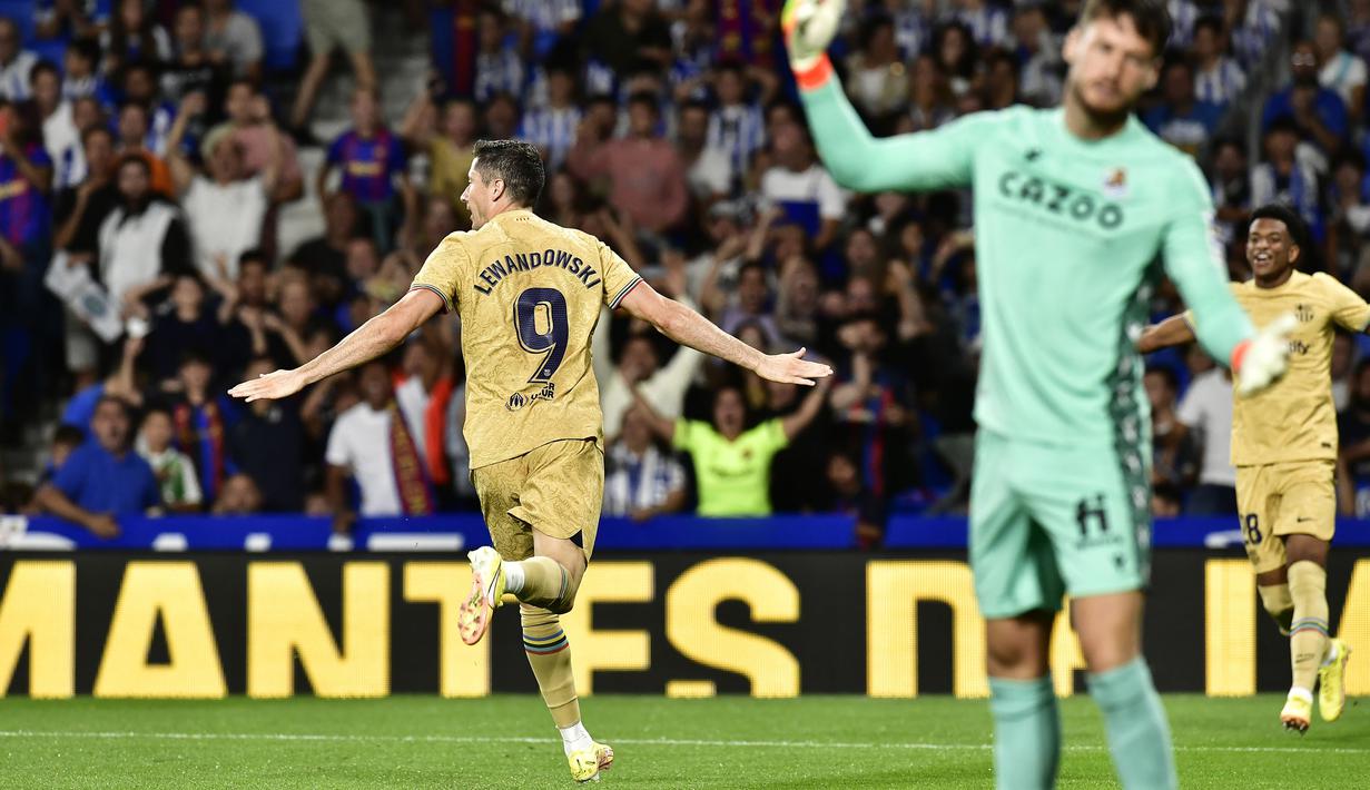 Gol pertama Lewandowski dicetak saat laga baru berjalan satu menit. (AP/Alvaro Barrientos)