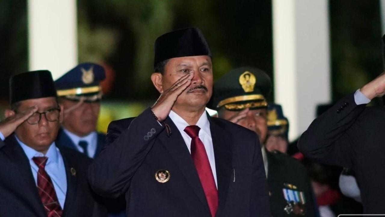 Wali Kota Madiun, Maidi dapat penghargaan dari Kantor Wilayah Kementerian Hukum dan HAM (Kemenkumham) Jawa Timur atas dukungan Pemkot Madiun terhadap pelaksanaan tugas-tugas pemasyarakatan di kota tersebut.