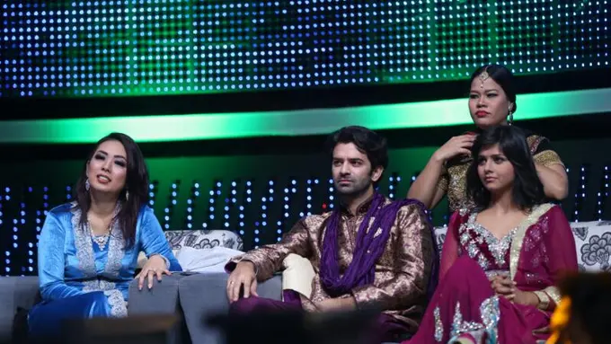 [Bintang] Komentator D'Academy 4 Mendadak India, Ada Apa?