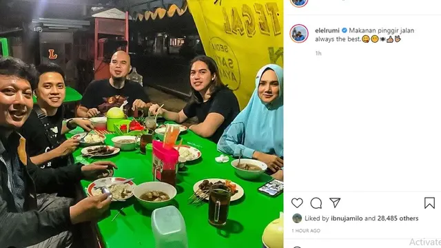 El Rumi bersama Ahmad Dhani dan Mulan Jameela (Foto: Instagram/@elelrumi)