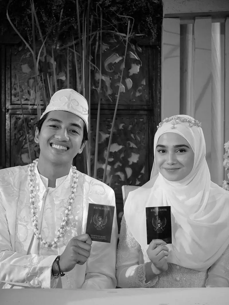 6 Potret Pernikahan Syifa Hadju dengan Harris Friza di Sinetron Saleha, Anggun Kenakan Busana Pengantin