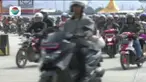 Ribuan pemudik sepeda motor terus berdatangan memenuhi dermaga Kapal Roro di pelabuhan Penyebrangan Bakauheni sepanjang hari ini.