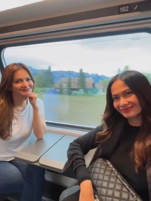 Cut Tari dan Ersa Mayori liburan (Instagram/cuttaryofficial)