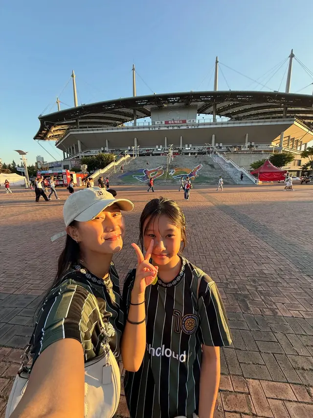 Gina Selvina Kimbab Family