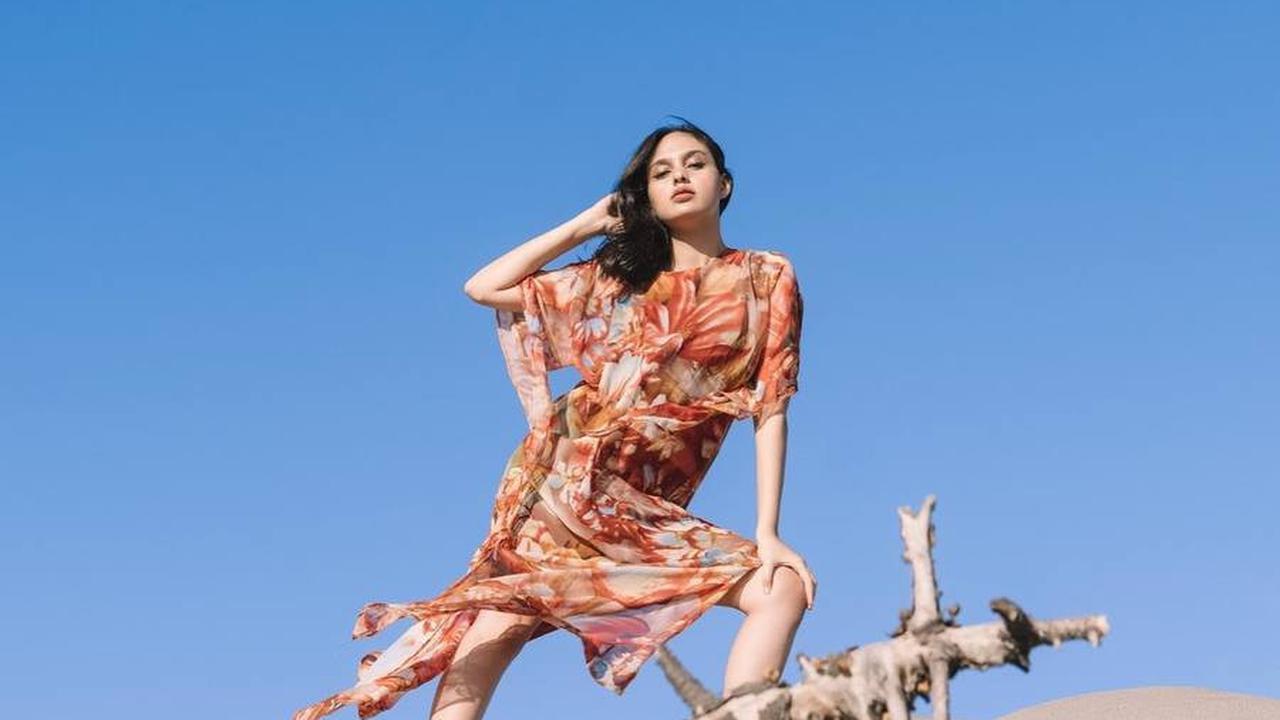 Pada tahun 2020, Shania Binti Mahir Hamdun berpartisipasi sebagai salah satu kontestan di Indonesia's Next Top Model S1 di NET, menampilkan bakat dan dedikasinya di dunia modeling.<br>