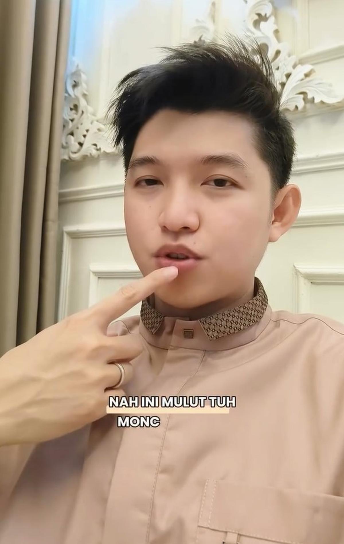 Dennis Lim Sikapi Gus Miftah yang Hina Penjual Es Teh, Sebut Mulut Bagai Teko - Jika Diisi Comberan Keluarnya Comberan