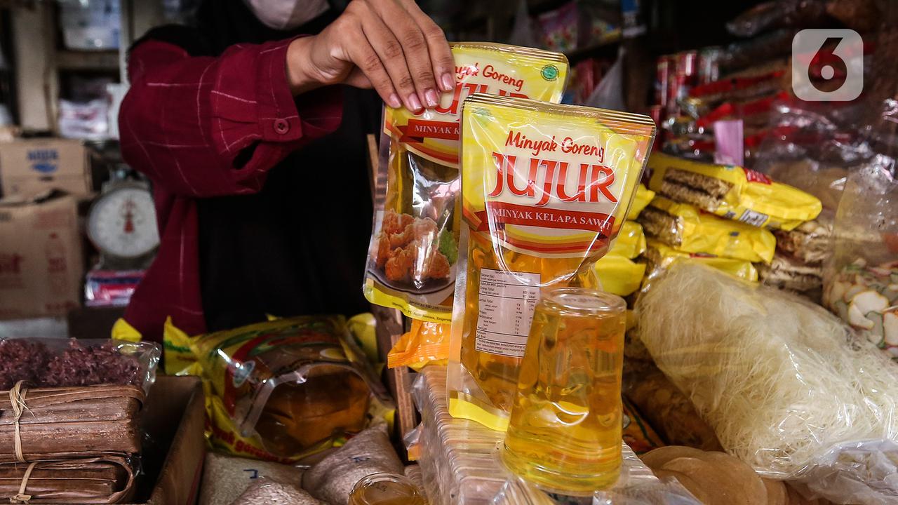 Minyak Goreng Satu Harga Rp 14.000 per Liter Berlaku