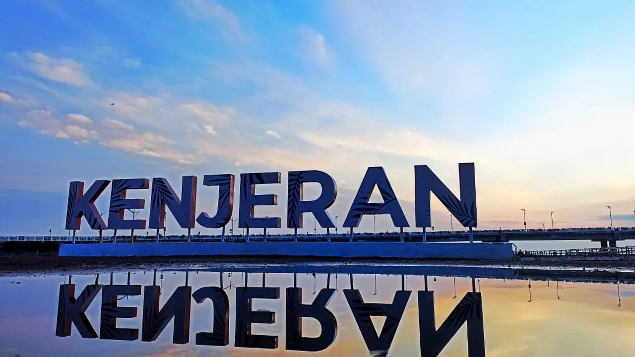 Wisata Kenjeran Surabaya tetap buka selama libur Lebaran 2 hingga 8 Mei. (Dian Kurniawan/Liputan6.com).