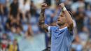 Ciro Immobile. Striker berusia 31 tahun yang kini memasuki musim ke-6 bersama Lazio ini telah mencetak 4 gol. Di pekan pertama ia mencetak 1 gol saat menang 3-1 atas tuan rumah Empoli. Pada pekan kedua ia mencetak hattrick saat menang 6-1 atas tim tamu Spezia. (Foto: LaPresse via AP/Alfredo Falcone)