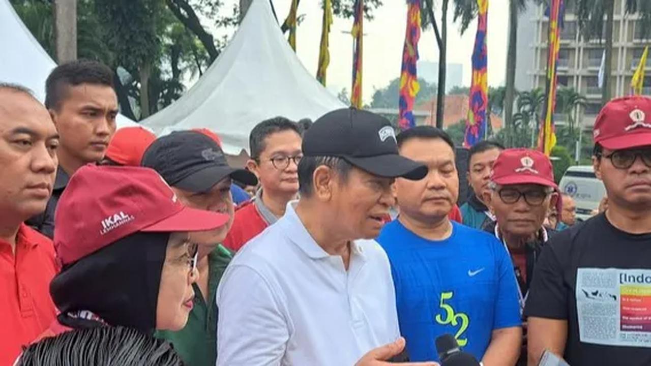 Agum ingin pemimpin Indonesia selanjutnya melanjutkan dan meninggalkan yang buruk para pendahulunya tanpa mencaci maki.<br>