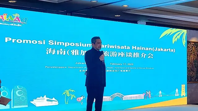 Rocky W. Praputranto selaku ketua ASITA, memberikan kata sambutan di Promosi Simposium Pariwisata Hainan.