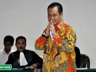 Muhtar Ependy mengikuti sidang perdana di Pengadilan Tipikor, Jakarta, Kamis (20/11/2014). (Liputan6.com/Miftahul Hayat)