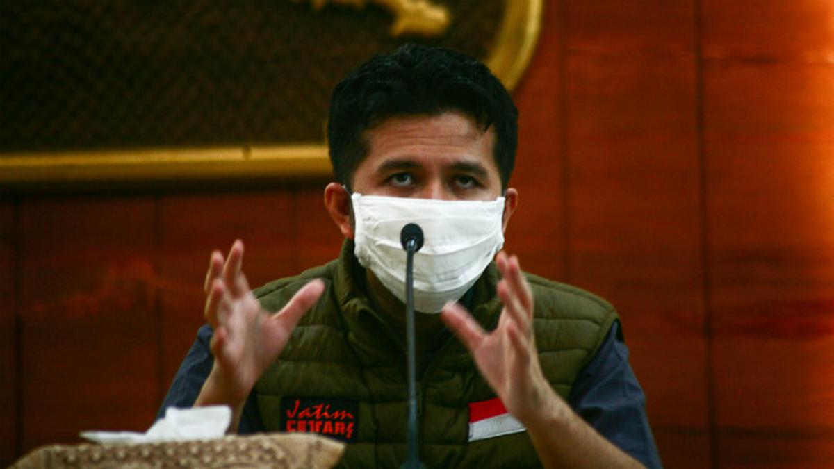 Jatim Beri Bansos Rp 600 Ribu Buat Nelayan dan Difabel - Vimarsana News