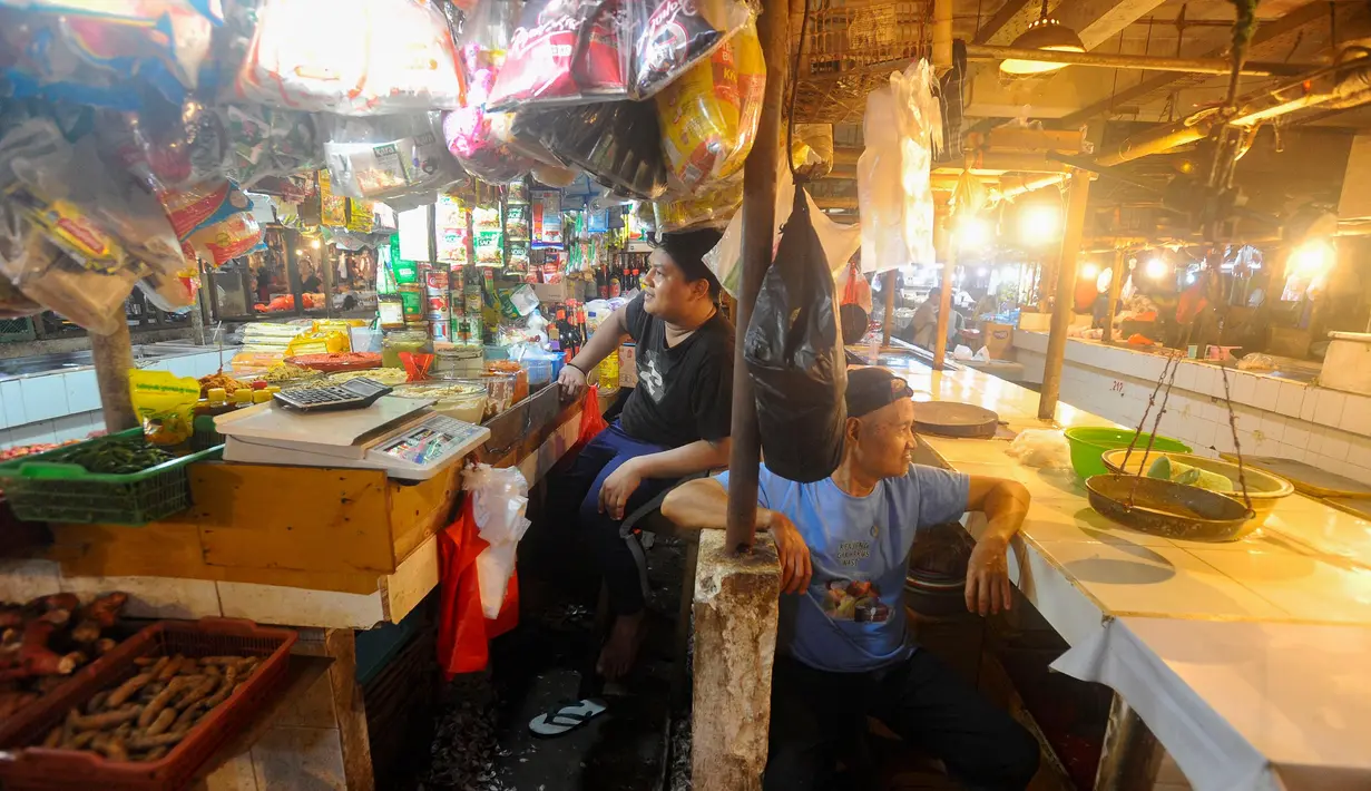 Indeks harga konsumen (IHK) turun ke level 105,93 pada September 2024, dari 106,06 pada Agustus 2024. (merdeka.com/Arie Basuki)