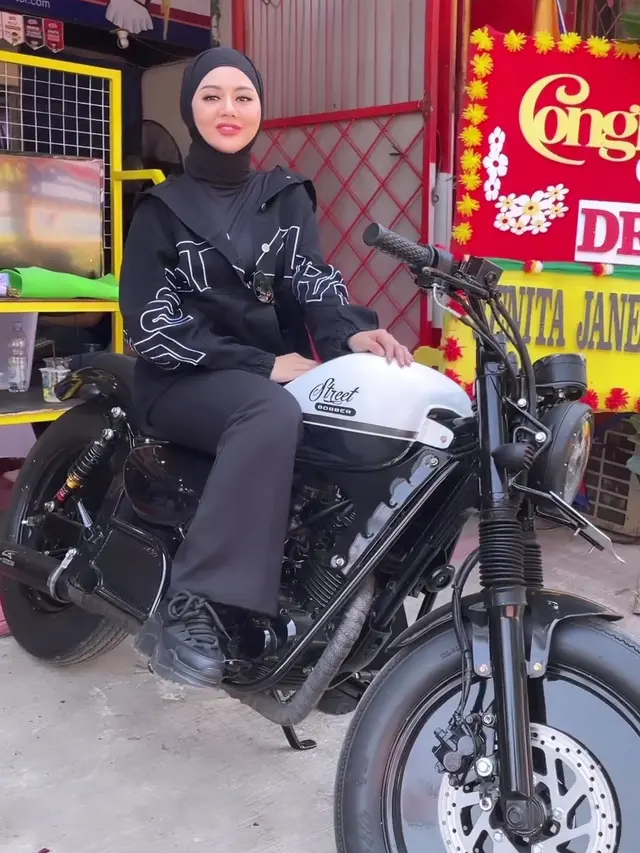 [Fimela] Jenita Janet