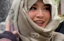 Kocak Banget, Potret Mahalini Tirukan Gaya Hijab Berlapis ala Putri Delina - Dipuji Cantik & Didoakan Segera Berhijab