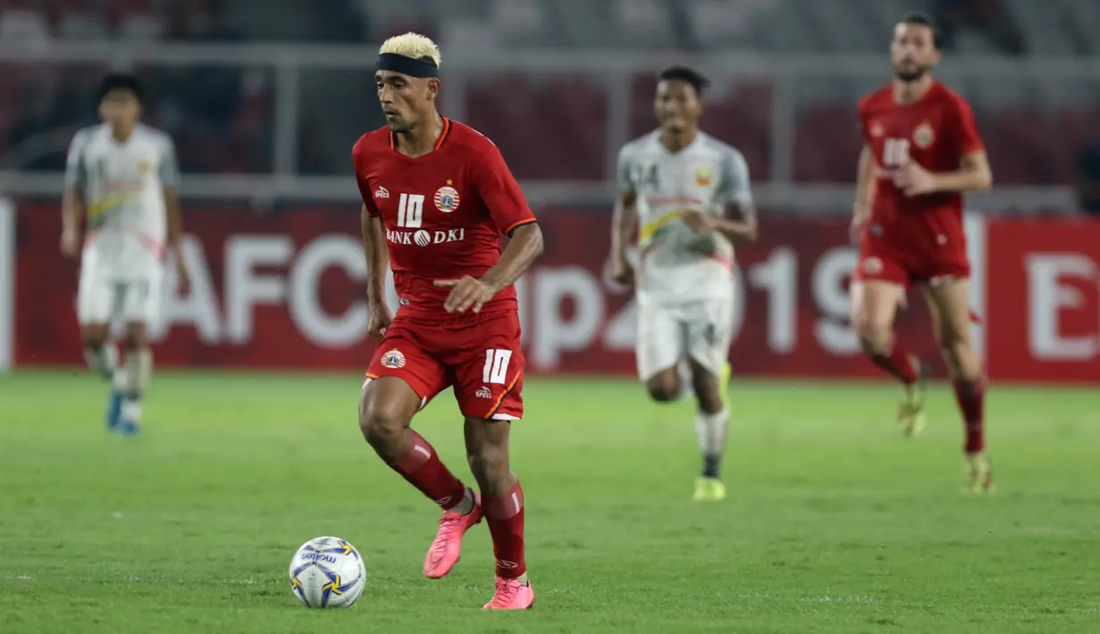 Penyerang Persija Jakarta, Bruno Matos, menggiring bola saat melawan Shan United pada laga Piala AFC 2019 di SUGBK, Jakarta, Rabu (15/5). Persija menang 6-1  atas Shan United. (Bola.com/M Iqbal Ichsan)