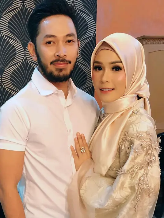 Uki Eks NOAH (Instagram/methayuna)