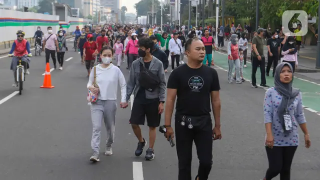 Warga Padati Kawasan CFD Sudirman-Thamrin