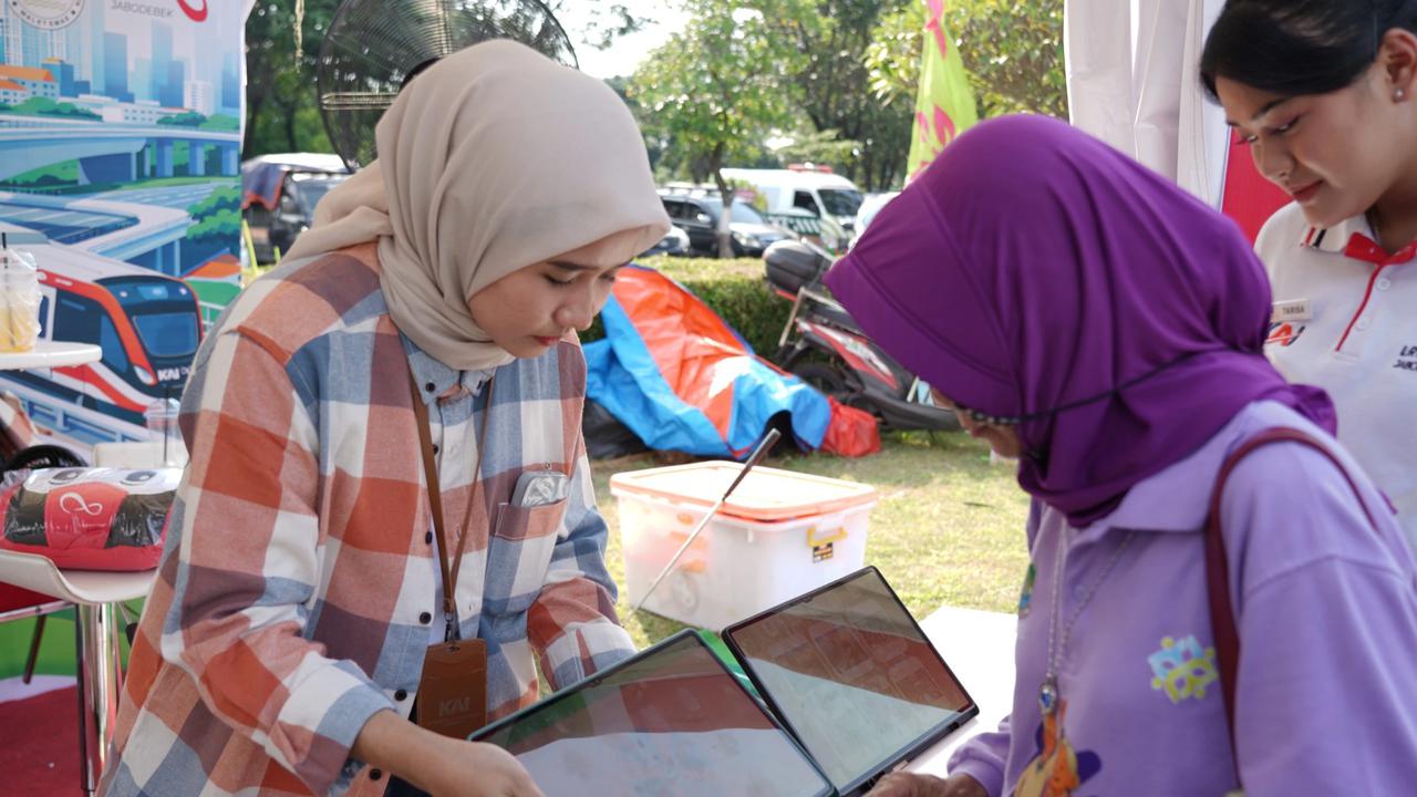 FOTO: LRT Jabodebek Dukung Transportasi Publik di Festival IWE 2026