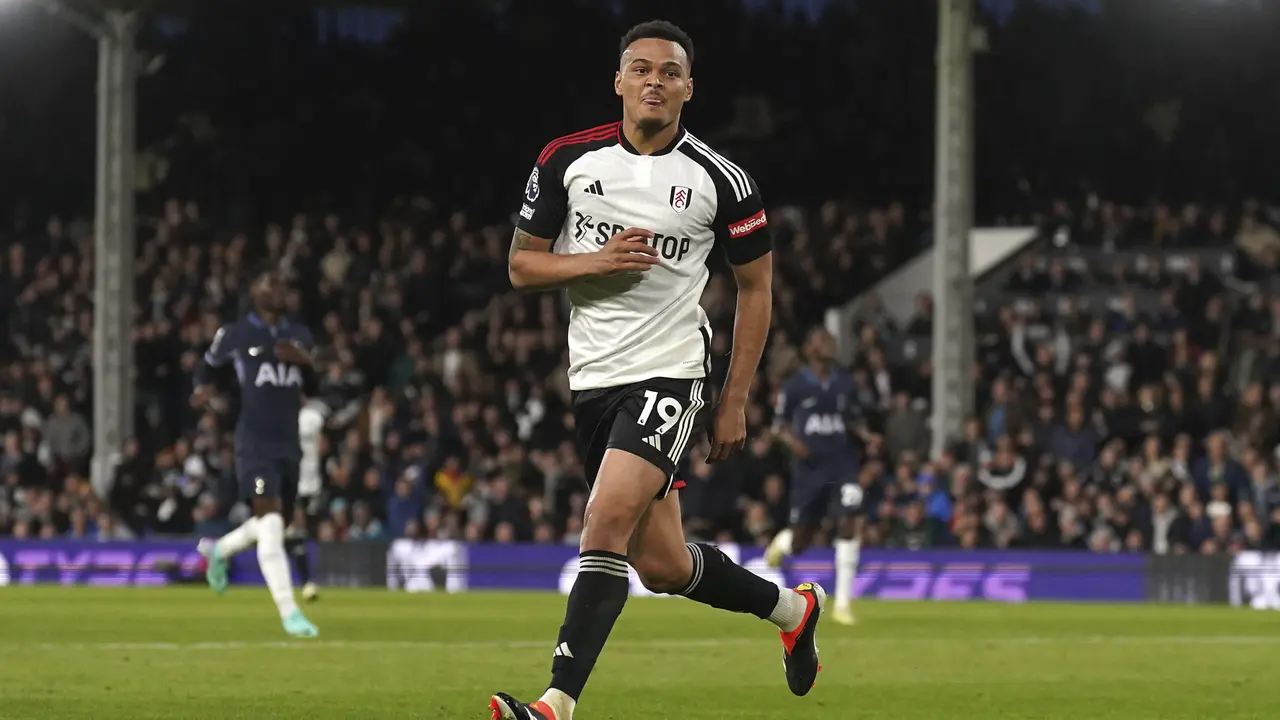 Foto: Momen Tottenham Hotspur Dipermalukan Fulham di Liga Inggris, Menyerah 3 Gol Tanpa Balas