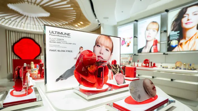 Sentuhan Fashion dalam Layanan