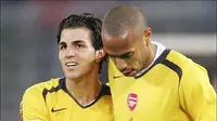 Cesc Fabregas dan Thierry Henry ketika masih membela Arsenal