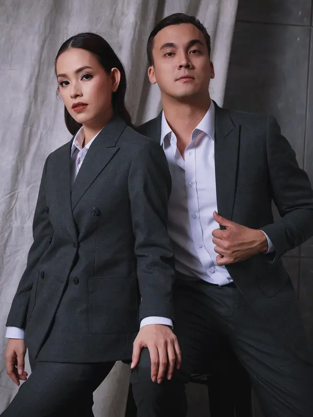 7 Pemotretan Keluarga Rendy Kjaernett dan Lady Nayoan Ini Tampil Kompak