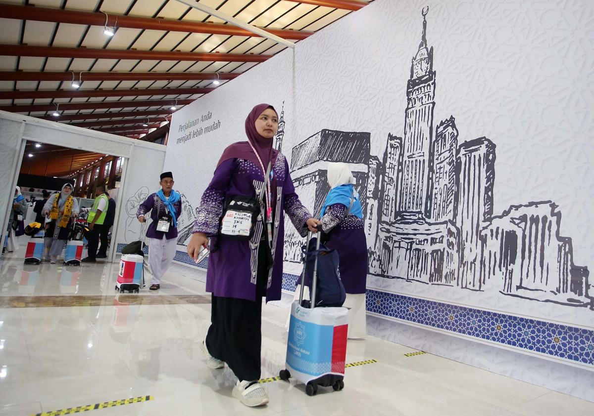FOTO: Melihat Keberangkatan Jemaah Haji dari Terminal Khusus Haji Bandara Soekarno-Hatta