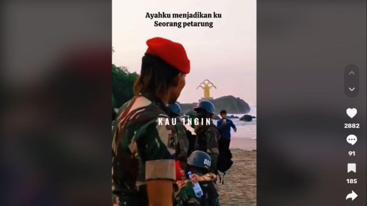 Setiap orang tua tentu bangga apabila anaknya berhasil meraih impian. <br>